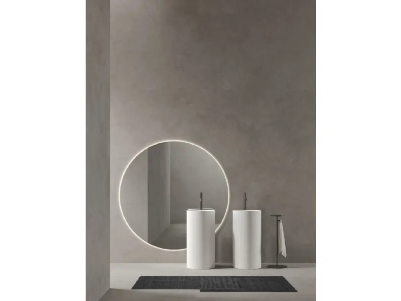Lavabo freestanding in milltek laccato Tube 24 02 di Milldue