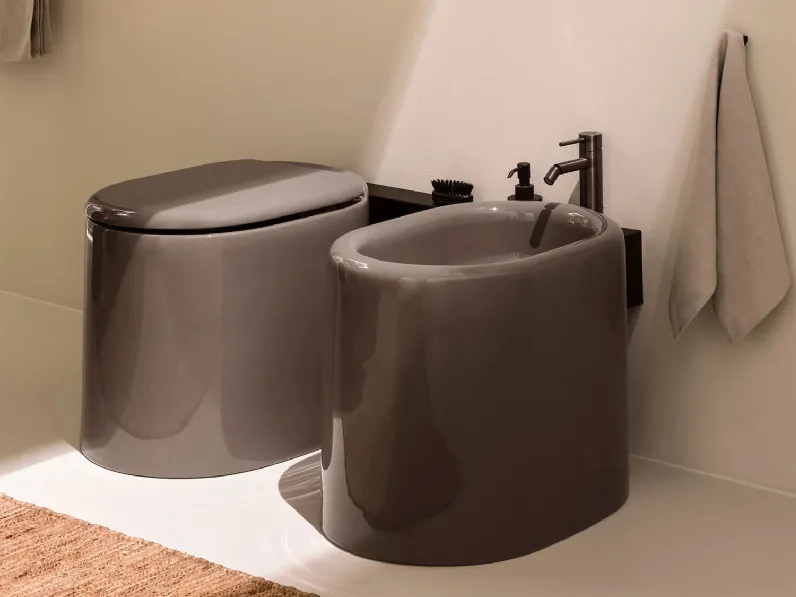 WC e Bidet a terra Itaca di Ceramica Cielo