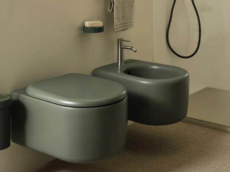 WC e Bidet sospesi Itaca di Ceramica Cielo