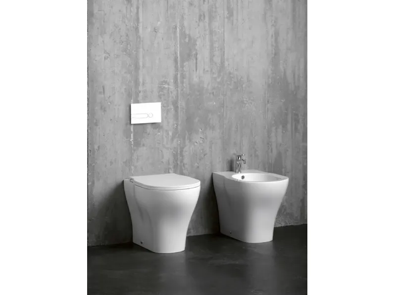 Sanitari a terra in ceramica XL di Azzurra Ceramica