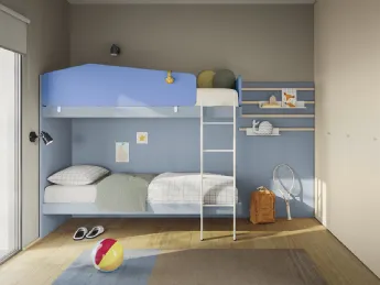 La cameretta Golf K131 di Colombini Casa unisce funzionalità e design moderno.