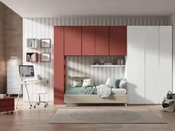 La cameretta Golf K141 di Colombini Casa è una scelta elegante e funzionale per la camera da letto.