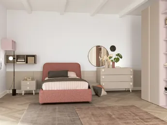La cameretta Golf Y117 di Colombini Casa offre un design moderno e funzionale per la tua stanza.