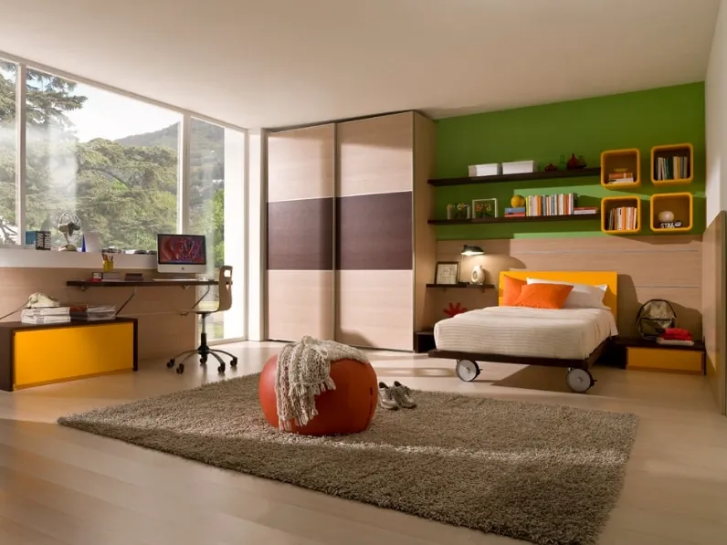 Cameretta componibile in legno e laccato arancio ardente Life System 01 di Marzorati