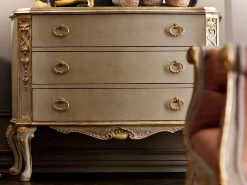 Comò in legno intagliato Art 2515 di Vittorio Grifoni