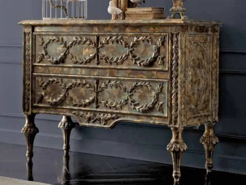 Comò i legno intagliato e decorato Art 2599 di Vittorio Grifoni