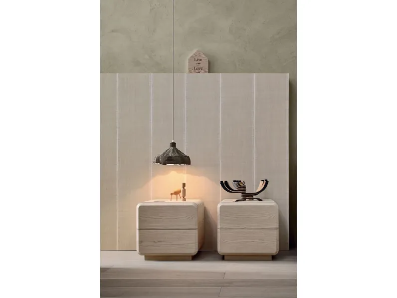 Comodino Oliver in legno di Ballancin