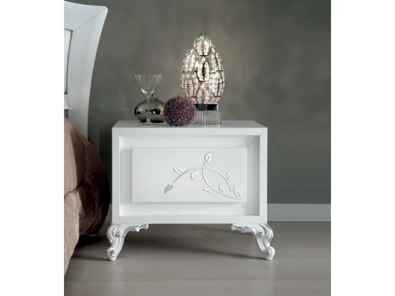 Comodino con decoro floreale in rilievo Camelia di Euromobili