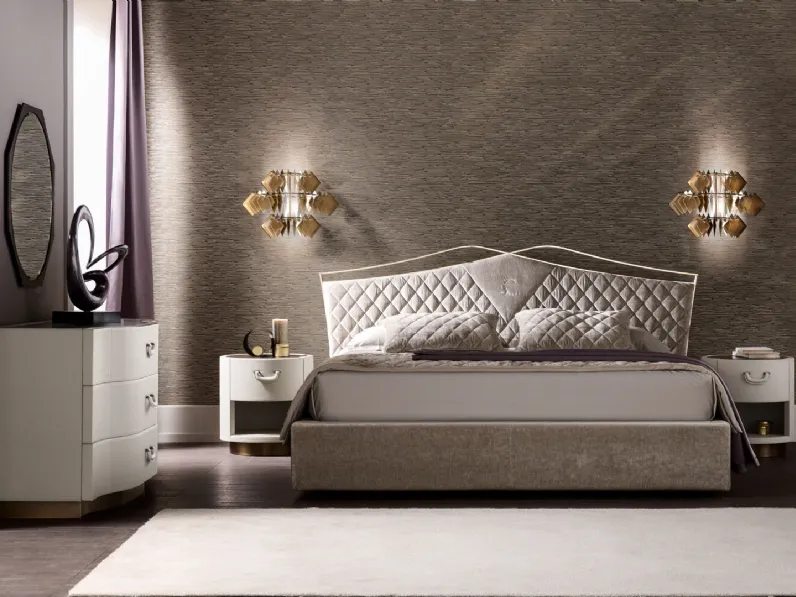 Gruppo Notte Valentino rivestito in pelle con top in legno di Cantori