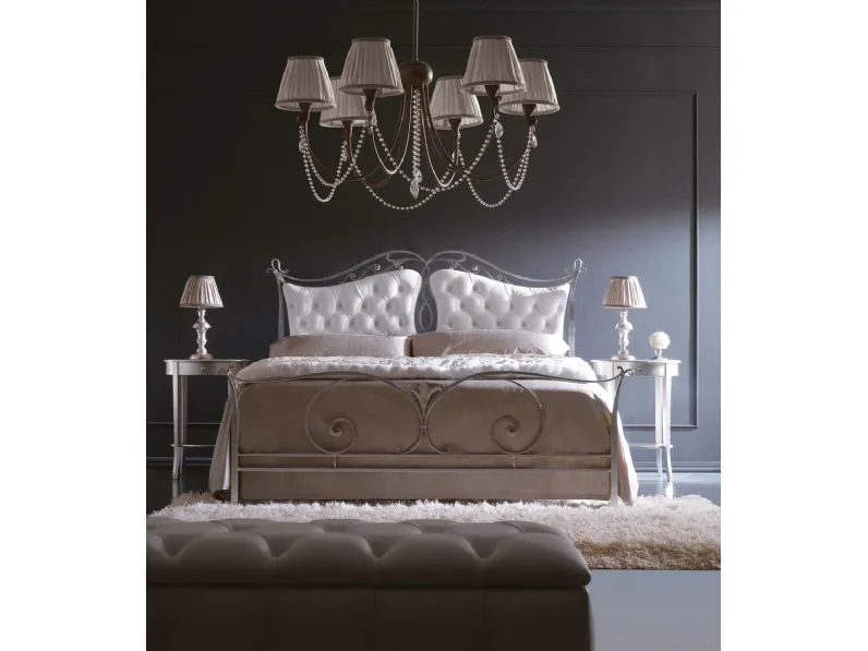 Comodino Camelot di Cortezari