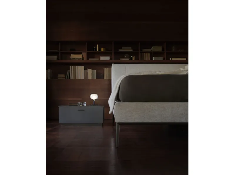 Comodino Cubo di Conte