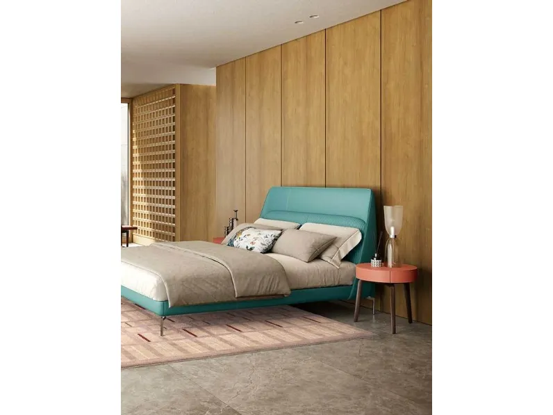 Comodino Fiorile di Poltrona Frau