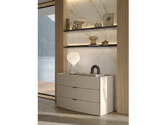 Il Comò Nuvia di Colombini Casa è un elegante mobile da ingresso
