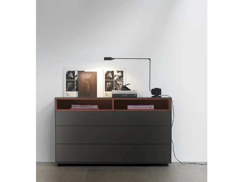 Comò Ober in laccato di Treku