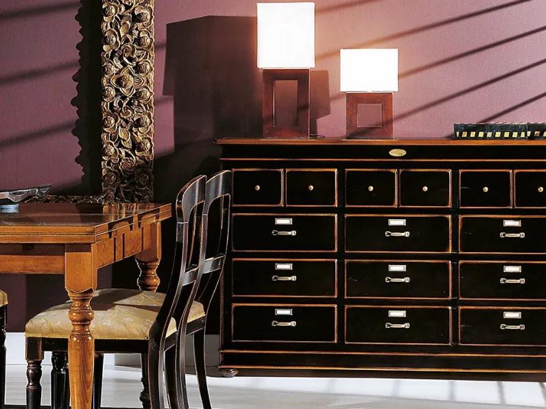 Comò Ottocento di Betamobili