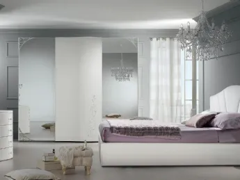 Il Gruppo Notte Prestige 02 di Spar unisce design contemporaneo e funzionalità.