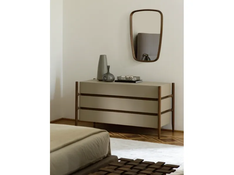 Cassettiera Regent in legno rivestita in pelle di Porada