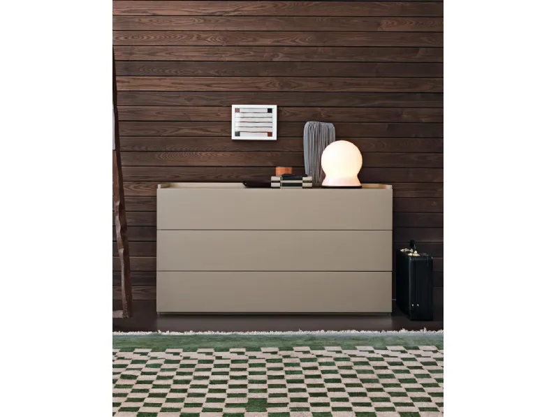 Comò Soft in legno laccato opaco di Giellesse