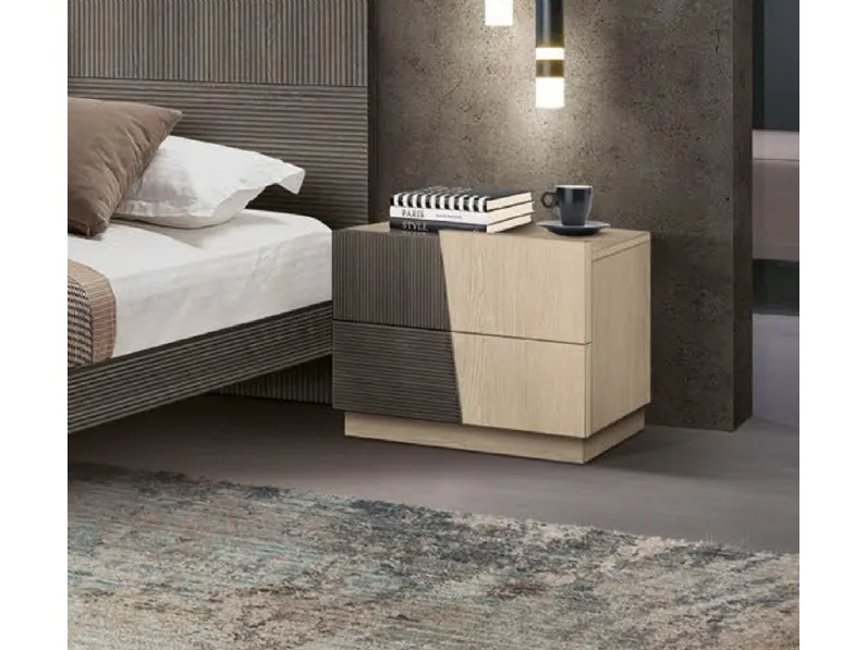 Comodino Stripes in legno di Betamobili