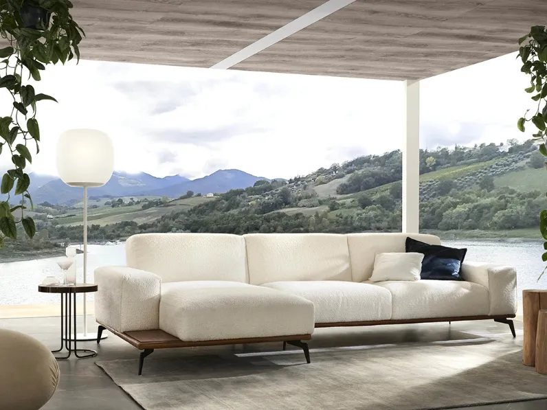 Divano in tessuto imbottito Alfred di Delta Salotti