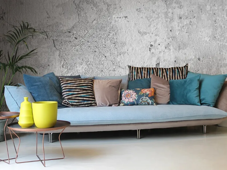 Divano lineare Mantra di Delta Salotti