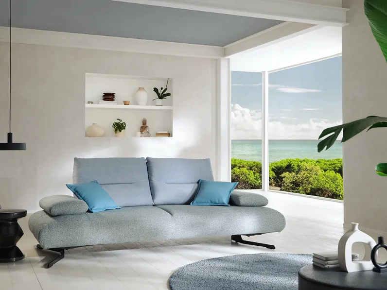 Divano lineare Yumi di Delta Salotti