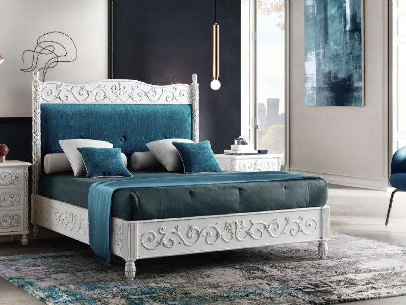 Letto Tornabuoni 324 in legno laccato e tessuto imbottito di Andrea Fanfani