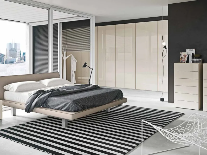 Letto in tessuto imbottito con testiera Charme di Archimede