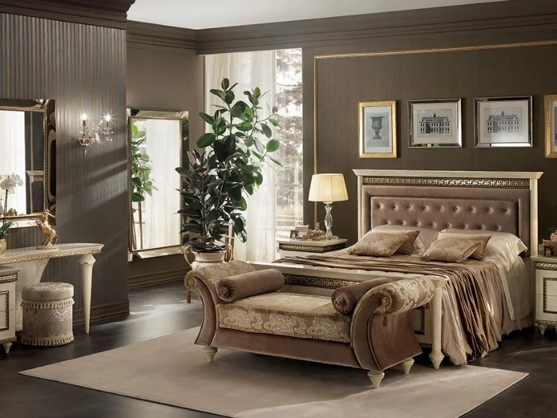 Letto Fantasia con testiera in tessuto di Arredoclassic