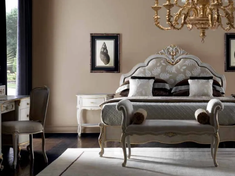 Letto classico in tessuto e legno intarsiato Art 2530 di Vittorio Grifoni