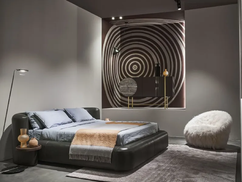 Letto in pelle Clara di Baxter