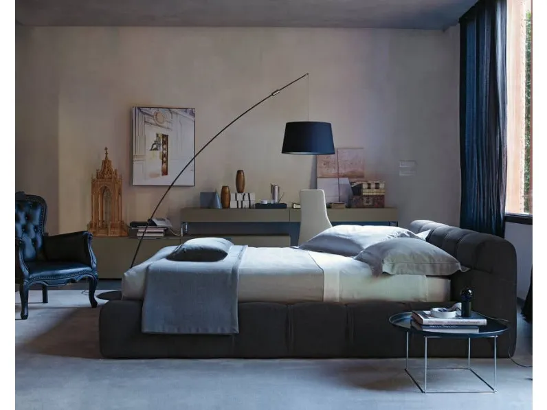 Letto in tessuto Tufty-Bed di B&B Italia