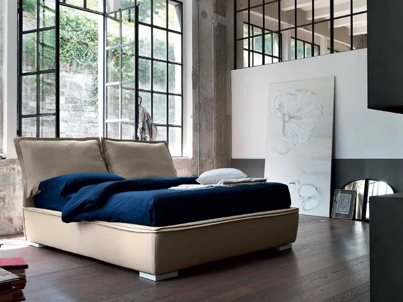 Letto in tessuto con testiera Sandy di Bontempi Letti Design