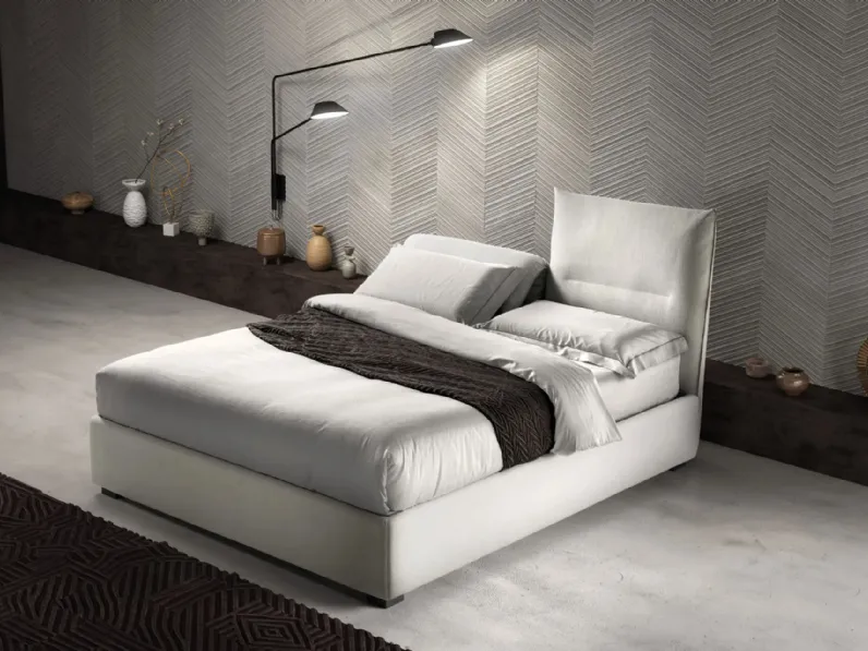 Letto matrimoniale con testiera relax regolabile Sharp di Bside