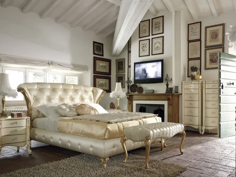 Letto in tessuto imbottito e trapuntato Capri di Volpi