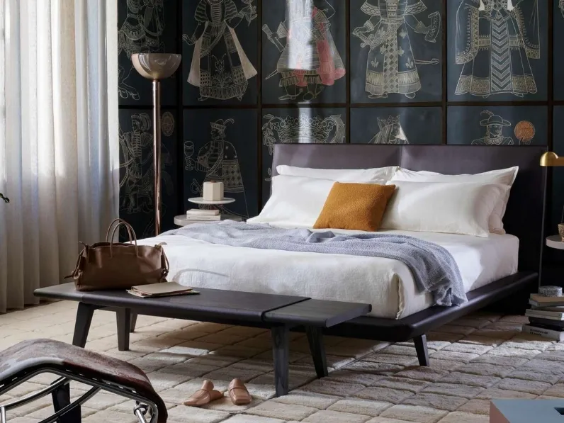 Lettoin pelle Acute di Cassina