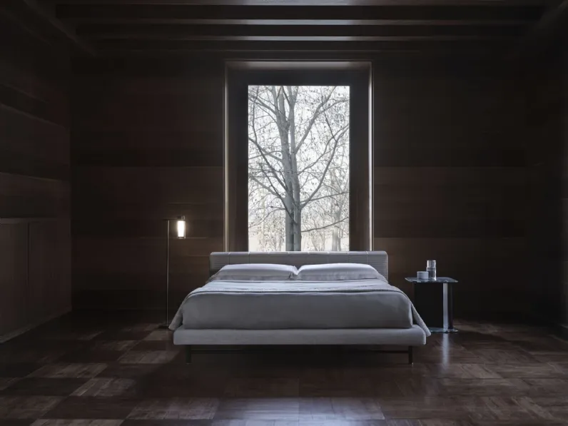 Letto matrimoniale in tessuto Cricket di Conte