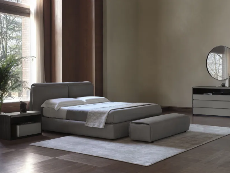 Letto in pelle Pillow di Conte