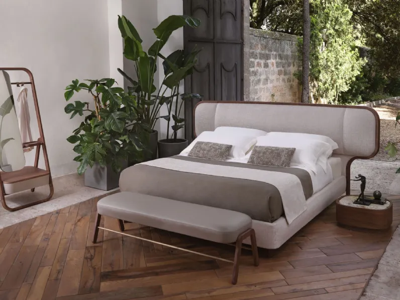 Letto con testiera Tako di Conte