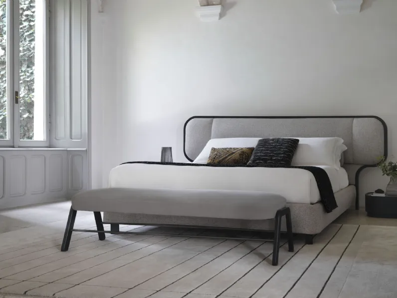 Letto con testiera Tako di Conte