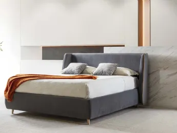 Il letto imbottito Curtis di Crippa Salotti unisce design contemporaneo e comfort eccezionale per un