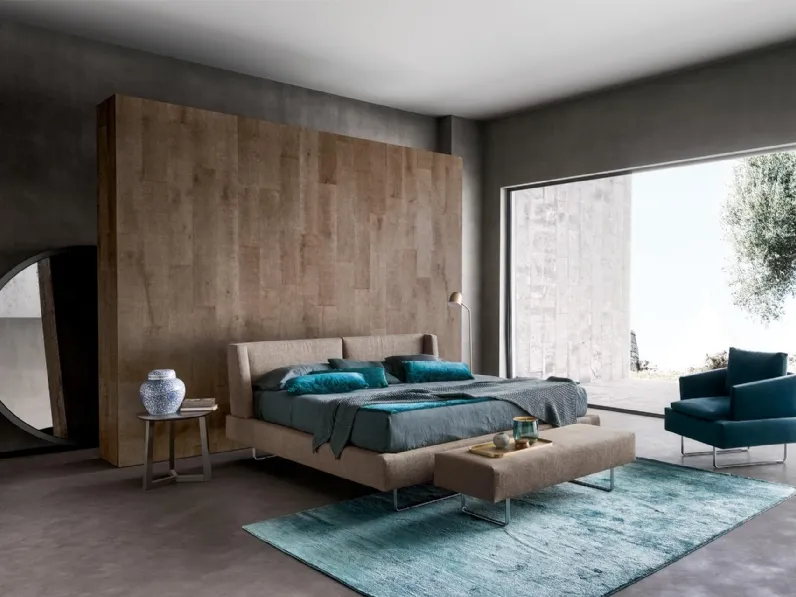Letto in tessuto con testiera Assonanza di DHome