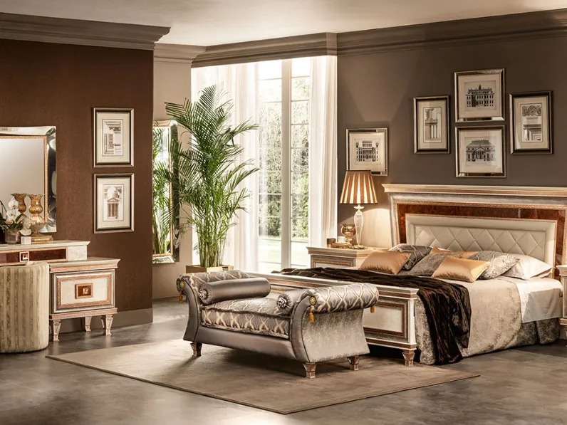 Letto Dolce Vita con testiera laccata e inserto in pelle di Arredoclassic