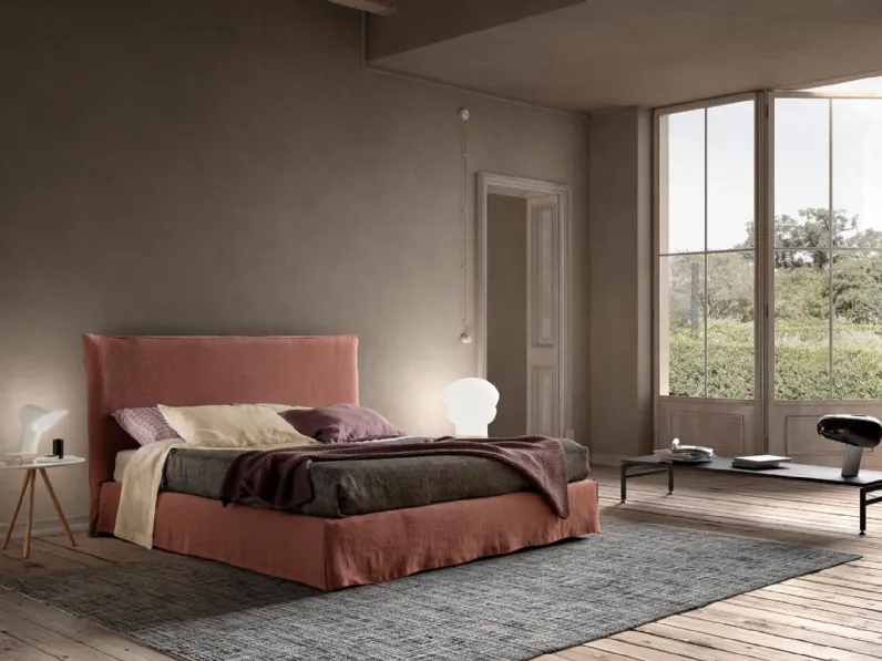 Letto in tessuto con testiera Electra di DHome