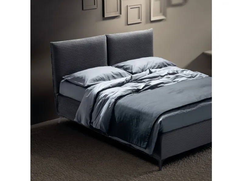 Letto in tessuto imbottito Elettra di Stilfar Italia