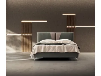 Il letto imbottito Emilia di Stilfar Italia unisce comfort e design.