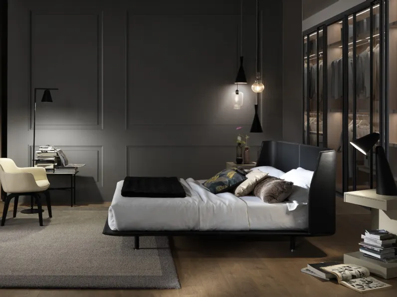 Letto Enrique in pelle di Albani