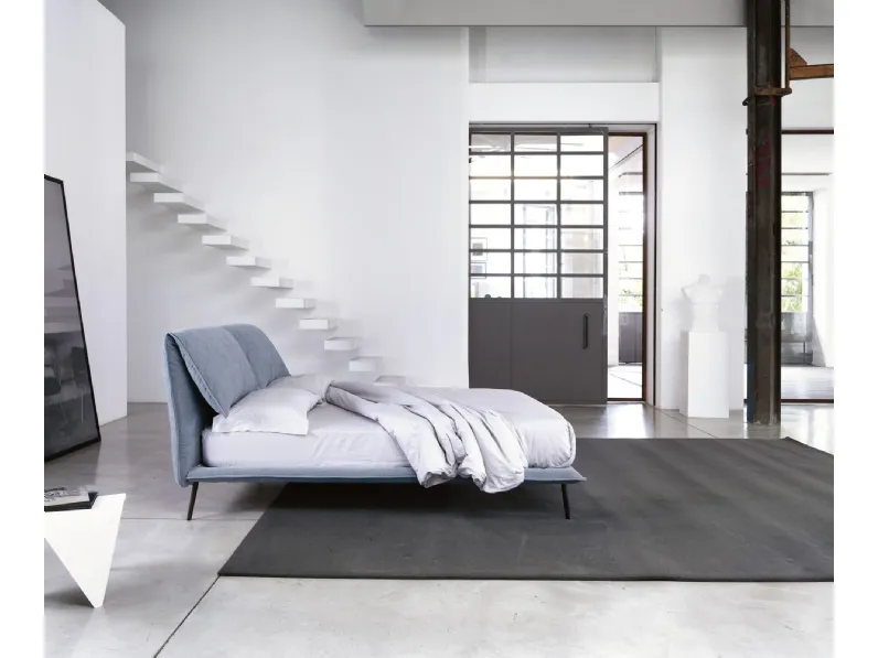Letto in tessuto imbottito Eos di Noctis