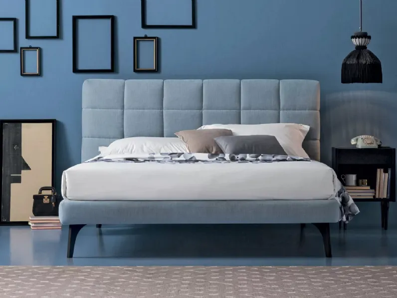 Letto con testiera Epic di Oggioni