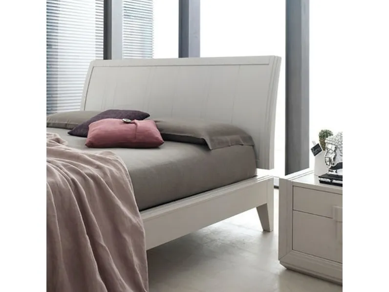 Letto con testiera Stilo di Fasolin